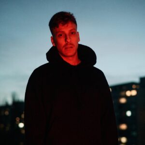 Felix Lobrecht Instagram - VIEWS. 

By: @hallomarvin