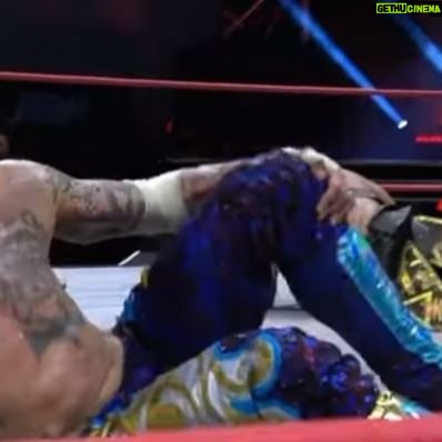 Fénix - 5.3K Likes - Thank you very much for the welcome @aew was incredible last night, thank you all of you for the support, for your love. I’M BACK! 👑
#Animo #MexaKing