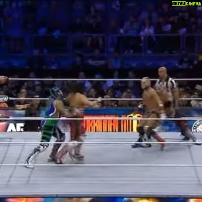 Fénix - 2.6K Likes - Forbidden Door 2024 🔥 The Door is OPEN NOW!
First time faces @njpwworld_official and team with @caristico_official
But now the Door is open, so what it is next?
Primera vez que nos enfrentamos a Luchadores de NJPW y haciendo equipo con Místico. Pero ahora, que es lo que sigue? La puesta ya está abierta!
: We are the best tag/team in the all universe! (Here,there,any where)
#Animo #MexaKing
