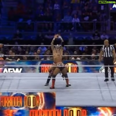 Fénix - 2.6K Likes - Forbidden Door 2024 🔥 The Door is OPEN NOW!
First time faces @njpwworld_official and team with @caristico_official
But now the Door is open, so what it is next?
Primera vez que nos enfrentamos a Luchadores de NJPW y haciendo equipo con Místico. Pero ahora, que es lo que sigue? La puesta ya está abierta!
: We are the best tag/team in the all universe! (Here,there,any where)
#Animo #MexaKing