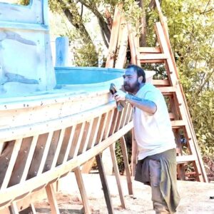 Ferdi Sancar Instagram - Bir tomruktan bir tekneye varol #kurucaşile