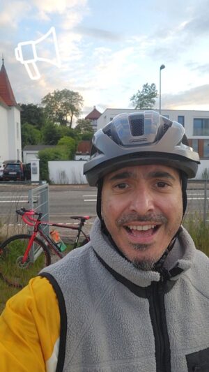 Ferman Akgül Instagram - Bu çok uzun bir duyuru videosudur :) detaylar @fodboldfesten 
#rungsted #copenhagen #kristianriis #avrupaşampiyonası #türkiye