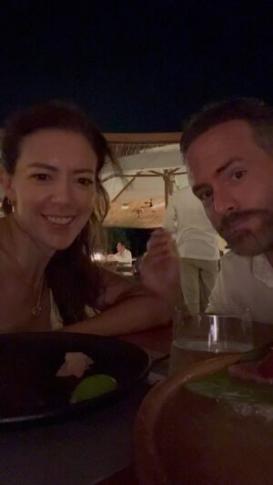 Fernanda Castillo Instagram - Que maravilloso visitar @stregispuntamita ! 
Gracias @eurozaz por la invitación a tu hogar y por la increíble experiencia gastronómica! 
Gracias #Wanda por todas sus atenciones! ♥️ Gracias amor @erikhayser por tan lindo días juntos!