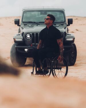 Fernando Fernandes Instagram - Levei meu Jeep Gladiator até Morro Branco/CE para viver mais uma nova emoção…
Conto para vocês nos próximos dias !
Já adianto, o Gladiator fez toda a diferença.
@jeepdobrasil #publi