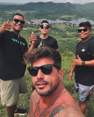 Fernando Fernandes Instagram - Um pouquinho de tudo que rolou nesses últimos dias…
Ceará eu te amo !