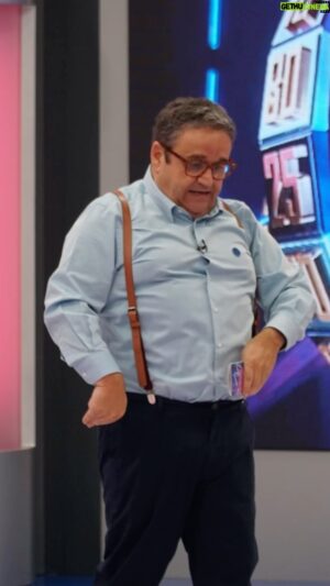 Fernando Mendes Instagram - Quem é que esperou o dia todo por este momento?? 🤩🙌

#XÉÉTACULO 

#OPreçoCerto #RTP #FremantlePT