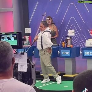 Fernando Mendes Instagram - Hoje o #XÉÉTACULO é na @rtppt 🤩 junte à maior festa de televisão 🏆🤩 

#OPreçoCerto #RTP #FremantlePT