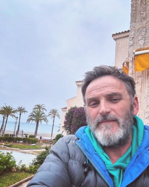 Fernando Tejero Instagram - Cuarta semana en Santa Pola
Hoy llueve,pero el mar me flipa siempre
🌊❤️🌊🌊❤️
No quiero que acabe nunca lo que estoy haciendo aquí