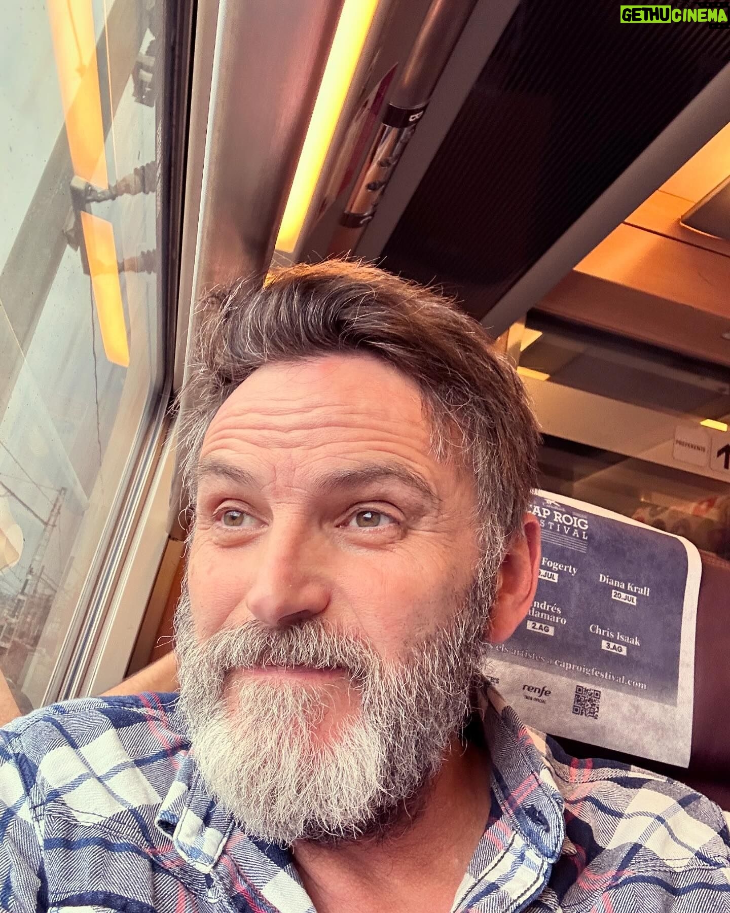 Fernando Tejero - 7.7K Likes - Camino de Sevilla a seguir rodando “EL CAUTIVO “de Alejandro Amenabar
🙌🏻❤️🙌🏻❤️🙌🏻❤️