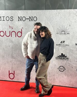 Fernando Tejero Instagram - Noche bonita en Valladolid 
Preparados para los Goya
Con mi @marialeonbarrios 
Con nadie me río como contigo y cuando estoy contigo tu amor es infinito…..Te amo
📷 @lagunaair800