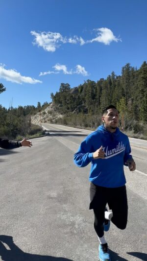 Fernando Vargas Jr. Instagram - 5 MILES UPHILL MOUNTAIN WORK   SPRINTS‼️🏔️🏃🏻‍♂️💨