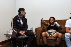 Fernando Vargas Jr. Instagram - “The only good one is the youngest one”, “30 year old prospect”, “They are just living off of their dads name” 🥱🗣️🗣️🗣️ We’re silencing our critics with every fight… wait until you hear what LEGEND I’m fighting next. Big news coming… 🗞️ Dynasty a threat in every division we’re in wheather you like it or not. If not change the channel 📺😊👍🏼
#VargasDynastyHereToStay 🇺🇸🇲🇽🥊