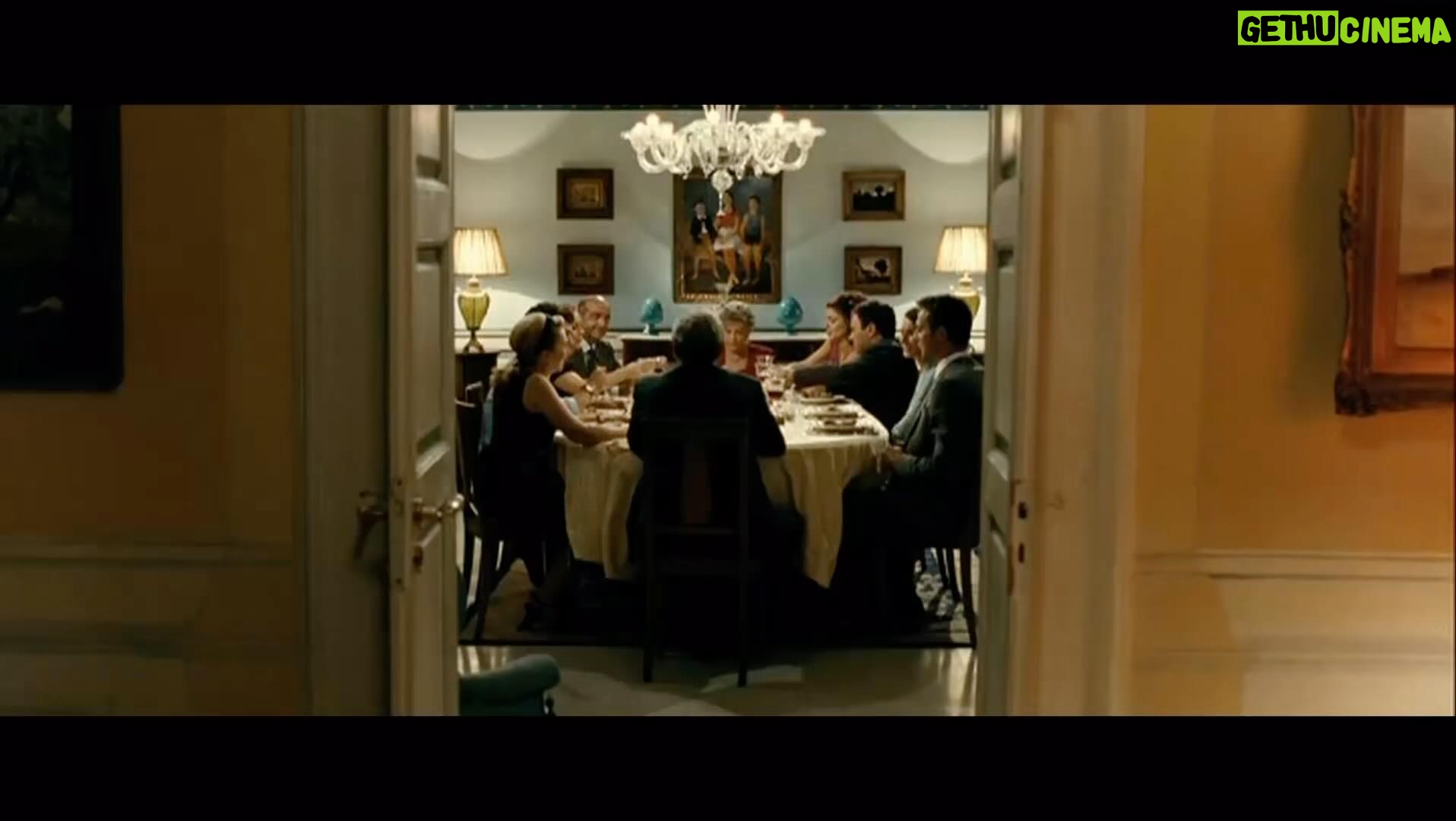 Ferzan Özpetek - 15.4K Likes - “In occidente non esiste la cultura del perdente, solo l’esaltazione del vincitore. Ma è nella sconfitta che si manifesta la gloria dell’uomo” (Leonard Cohen). Approfittiamo degli errori e delle sconfitte per imparare a fare il meglio possibile. Buon inizio di settimana e sereno Lunedì provando a raggiungere sempre i nostri obiettivi (Don Francesco).
#minevaganti #serserimayınlar #loosecannons @elenasofiaricci_officialpage @nicole.grimaudo @massimilianogallo_ @biancarosanappi @paola_minaccioni @lunettasavinooff @alessandro_preziosi_official #ilariaocchini #enniofantastichini