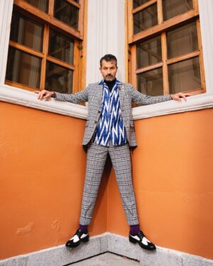 Feyyaz Duman Instagram - 📸 @emreyunusoglu_ 
👔 @oscarmorriss 
💇🏻‍♂️ @huysuzvetatliadam 
🥷 @canercokyuksel