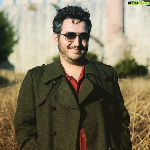 Feyyaz Yiğit - 13.3K Likes - Değerli arkadaşlar! Yeni bir senaryo yazdık ve çekimleri başladı. Ben de oynuyorum. Filmimizin adı Cinayet Süsü. İnşallah çok güzel olur ve zevkle izleriz. @cinayetsusufilm