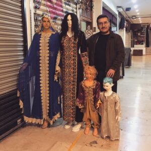 Feyyaz Yiğit Instagram - Eşim, baldızım ve evlatlarımla... #tbt