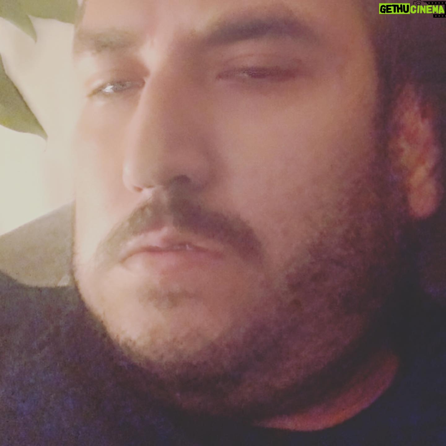Feyyaz Yiğit - 28.7K Likes - Bu son derece başarılı kafa nakli için Dr. @azizkedi beye sonsuz teşekkürlerimi sunarım. Acısız ağrısız bir operasyonun ardından bir günde ayağa kalktım.