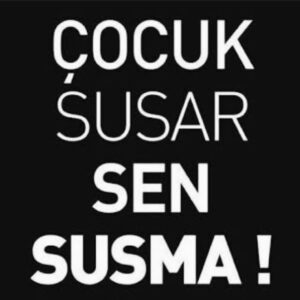 Feyza Işık Instagram - Bir haber okursun her şey anlamını yitirir birden. Bu nasıl bir dünya? Nasıl bir acziyet içinde insanoğlu? Aileler nasıl farketmez?