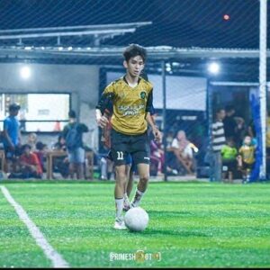 Fhadil Firdaus Instagram - versi sendiri nya deh hehe