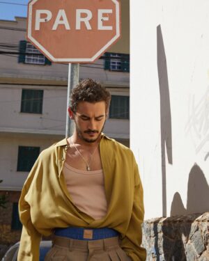 Filipe Bragança Instagram - Na elegância ✨para a pré estreia de Meu Sangue Ferve Por Você em Salvador ✨

 Fotos: @igorkalinouski 
Styling: @helenomanoel 
Grooming: @fernandissimo 
Produção de Moda: @fabosafabosa 
Ass. de Fotografia: @vicavalcante_ @parfenovas_