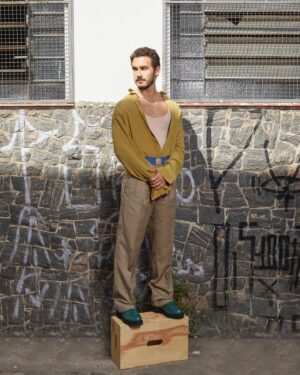 Filipe Bragança Instagram - Na elegância ✨para a pré estreia de Meu Sangue Ferve Por Você em Salvador ✨

 Fotos: @igorkalinouski 
Styling: @helenomanoel 
Grooming: @fernandissimo 
Produção de Moda: @fabosafabosa 
Ass. de Fotografia: @vicavalcante_ @parfenovas_