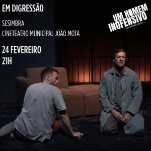 Filipe Vargas Instagram - O homem diz que é inofensivo mas o facto é que vai voltar a atacar já neste Sábado, dia 24 de Fevereiro, em Sesimbra no Cine-Teatro João Mota. Boa oportunidade para ver, ou rever, “Um Homem Inofensivo” de Luís António Coelho, com encenação do Álvaro Correia e com o Renato Godinho e eu. Até já Sesimbra.