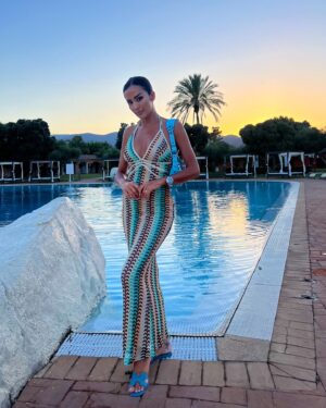 Filippo Magnini Instagram - Tramonti sardi 🩷🩵🧡