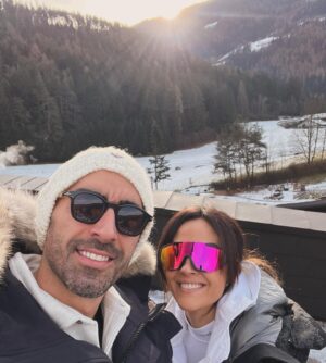 Filippo Magnini Instagram - Se nella prima foto sembriamo seri, guardate il resto ➡️❤️🤪
.
.
.
#falkensteiner #falkensteinerhotels #falkensteinerlido #supplied @falkensteiner.lido