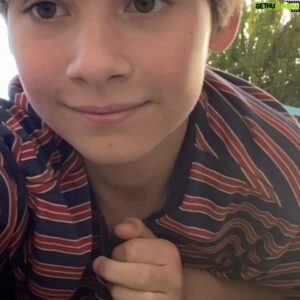 Finn Carr Instagram - Hey guys check out this fun time step!  Can you do it?! Try it. #alexaandkatie #actor #socialdistancing