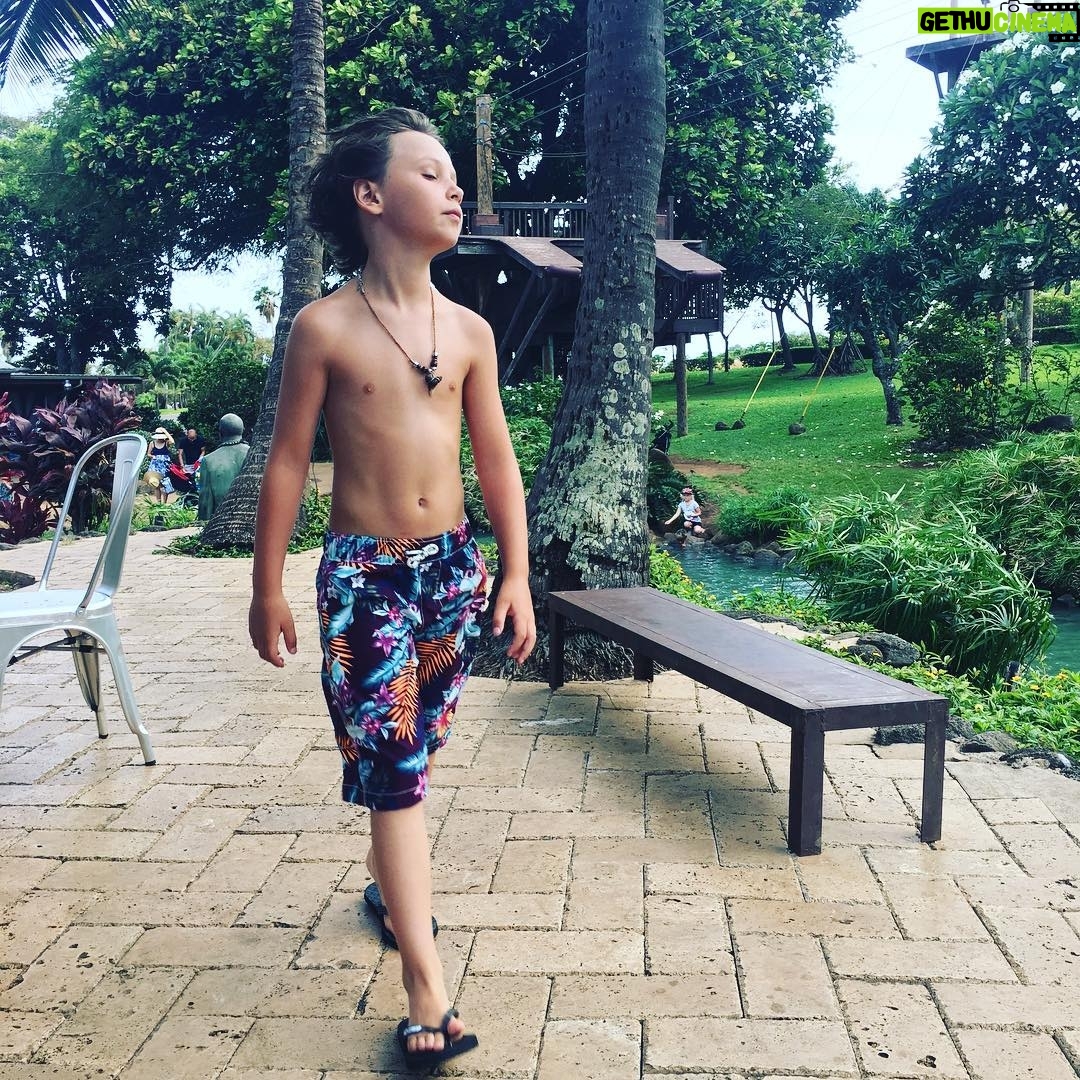 Finn Carr - 6.3K Likes - All this cold weather has me wishing I was back on Maui!!!! #takemeback #maui