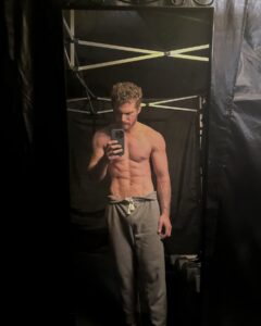 Actor Finn Jones HD Instagram Photos and Wallpapers October 2023