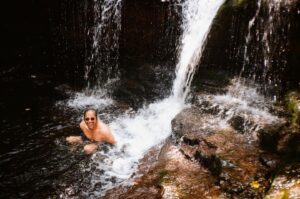 Finn Jones Instagram - ⛰️🍄☀️🏕️💦 

#35mm