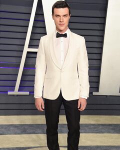 Actor Finn Wittrock HD Instagram Photos and Wallpapers May 2019
