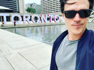 Finn Wittrock Instagram - Guess where I am, har har