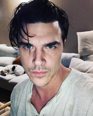 Finn Wittrock Instagram - Zeke does not walk in the rain.