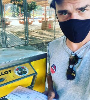 Finn Wittrock Instagram - This year for my birthday, I thought I’d try to help sustain a threatened democracy. What a blast!