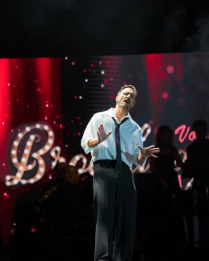 Firat Celik Instagram - #broadwayinistanbul  #muzikal 
@nkprojeler
Styling @slnakyz 🫶🏻✨