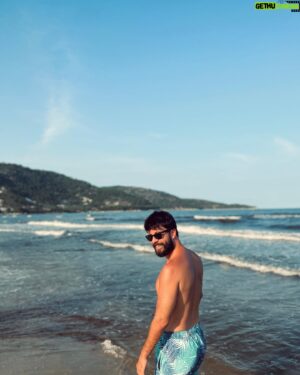 Fırat Topkorur Instagram - Artık herkes evine dönmeli mi ? Dönmemeli mi ? 🌞