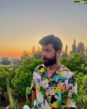 Fırat Topkorur Instagram - ☀️🏖🐈‍⬛ summer vibes