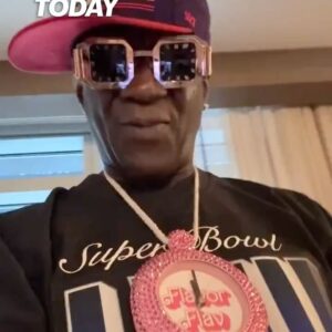 Flavor Flav Instagram - Flavor Flav is sponsoring the U.S. Women’s Water Polo team on their quest for Olympic gold 🤽

See more of Flav’s interview in our bio. 

#olympics #paris #paris2024