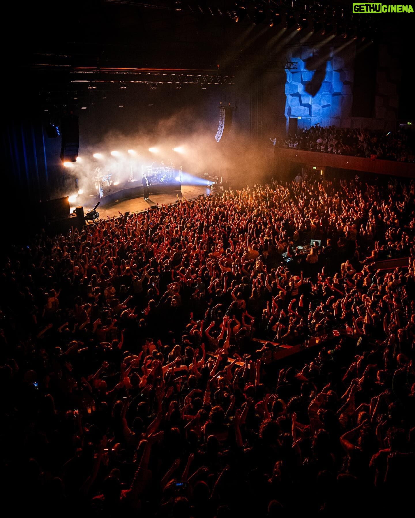 Flemming Viguurs - 7K Likes - GRONINGEN💚 Wat een feestje was het weer in de Oosterpoort! Mega bedankt voor het komen en zeker tot snel!💚
📸: @olerethans