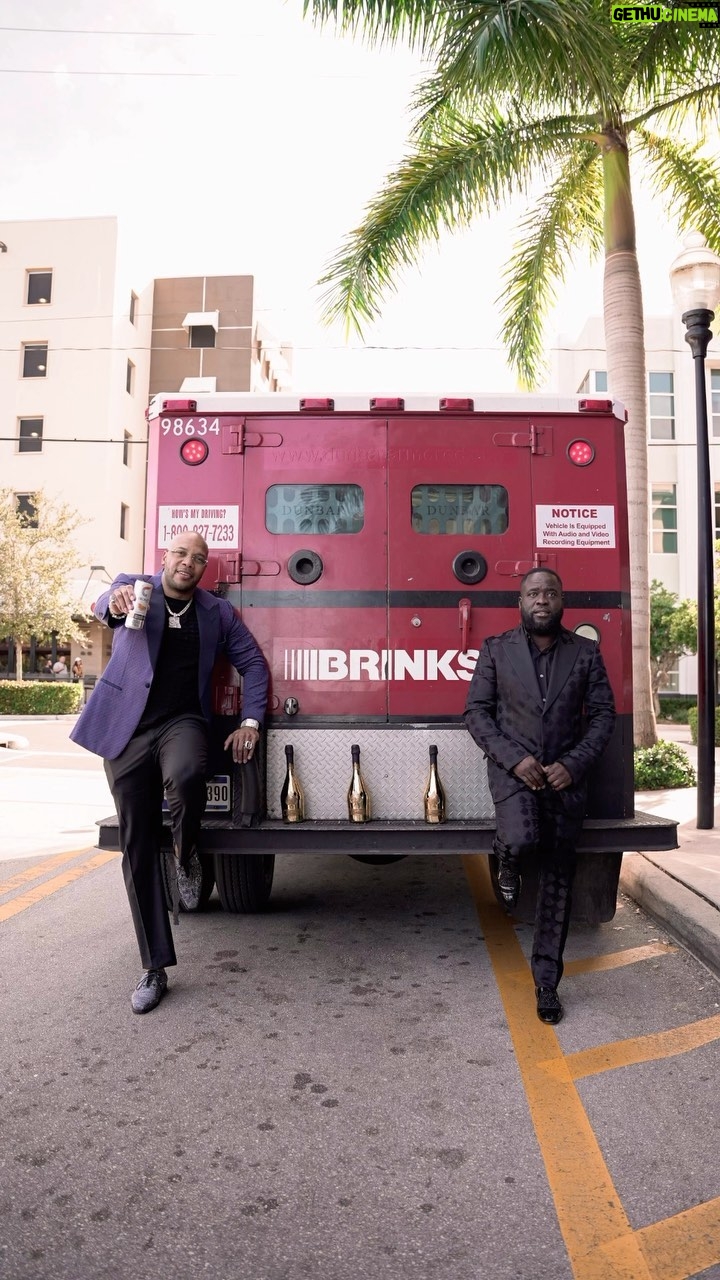 Flo Rida - 13.5K Likes - 🙏