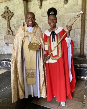 Floella Benjamin Instagram - To have a leading role in the #Coronation along with an inspirational woman, the first Black woman Bishop, is something I will never forget. ❤️Bishop Rose Hudson-Wilkin @DoverBishop