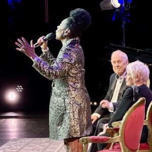 Floella Benjamin Instagram - What a joy it was performing the song #Smile on the stage of the London Palladium to celebrate @GylesB1 75th birthday and raise thousands for the charity @GOSHCharity ❤️
