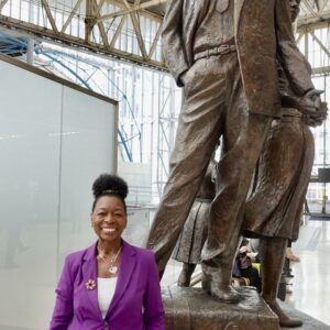 Floella Benjamin Instagram - It was a labour of love to be the Chair of the Windrush Commemoration Committee and oversee the creation of the National Windrush Monument. It took 4 tough yrs to do so but worthwhile as it represents an important part of Black British History #WindrushDay ❤️