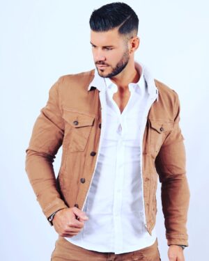 Florent Ré Instagram - Si vous voulez vivre une vie heureuse, 
Attachez-la à un but, non pas à des personnes ou des choses ....
@misterfashion.fr 
#mode #model #fringues #mannequin #mannequinhomme