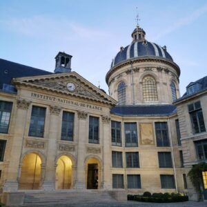 Forest Whitaker Instagram - Sharing a great experience: yesterday I had the privilege of a rare visit of the French Institute in Paris - a magnificent building where some of the most brilliant minds of France gather since the 17th century!