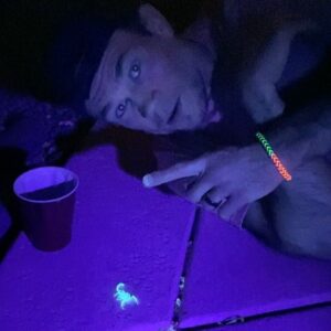 Forrest Griffin Instagram - Fun Fact Friday with Forrest. Scorpions glow because????? Most emergency rooms in Las Vegas carry scorpion anti-venom.🦂 #funfacts #funfact #funfactfriday #scorpion #scorpions #glow #blacklight #facts #fact #facts💯 #science #itstrue #lookitup #venom #desert #desertlife