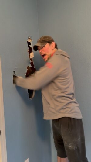 Forrest Griffin Instagram - Don’t do what I do, or do, because it’s fun. #karate #punch #punching #keeppunching #fun #construction #homerenovation