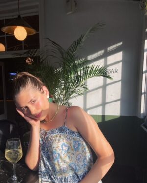 Frances Sholto-Douglas Instagram - Sorry I left my wallet at home
